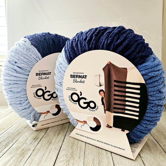 Pair of O'Go Yarspirations Yarns Bernat Inspirations Blanket Sky Blue Ombre - Picture 14 of 15